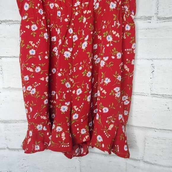 Everly Sleeveless floral red romper medium - Picture 9 of 10